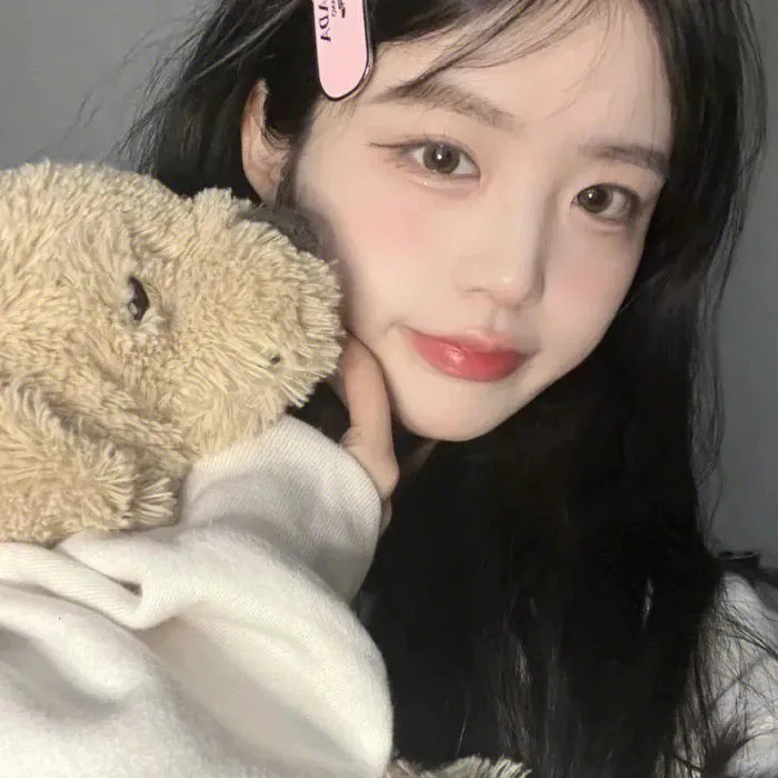 红色八爪女